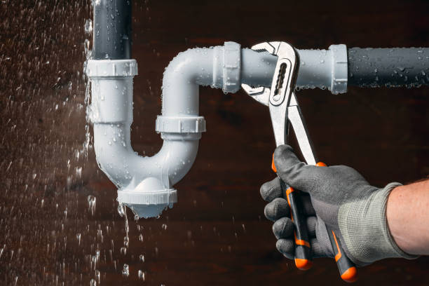 Professional Gas Line Repair technician working in Stevensville, VA